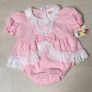 Cute & Sweet Bodysuit Sz 18 months Pink Lace